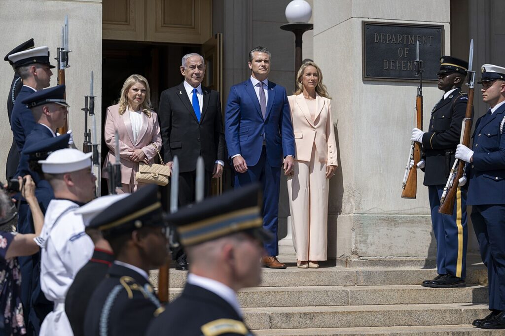 US Defence Secretary Pete Hegseth with Israeli Prime Minister Benjamin Netanyahu