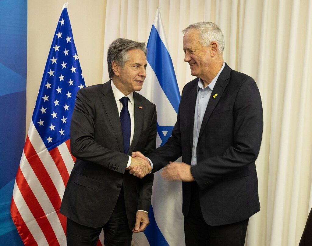 Benny Gantz (right) shakes hands with U.S. Secretary of State Antony Blinken in Tel Aviv in March 2023