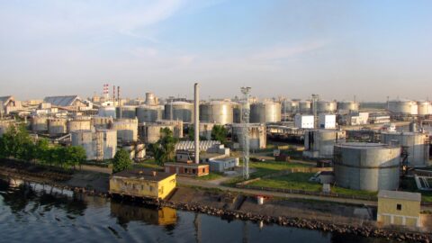 Oil storage tanks at the Port of St. Petersburg, 2011