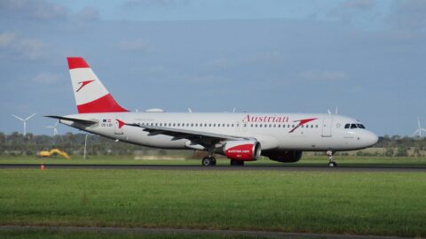 Austrian Airlines Airbus A320 on the tarmac