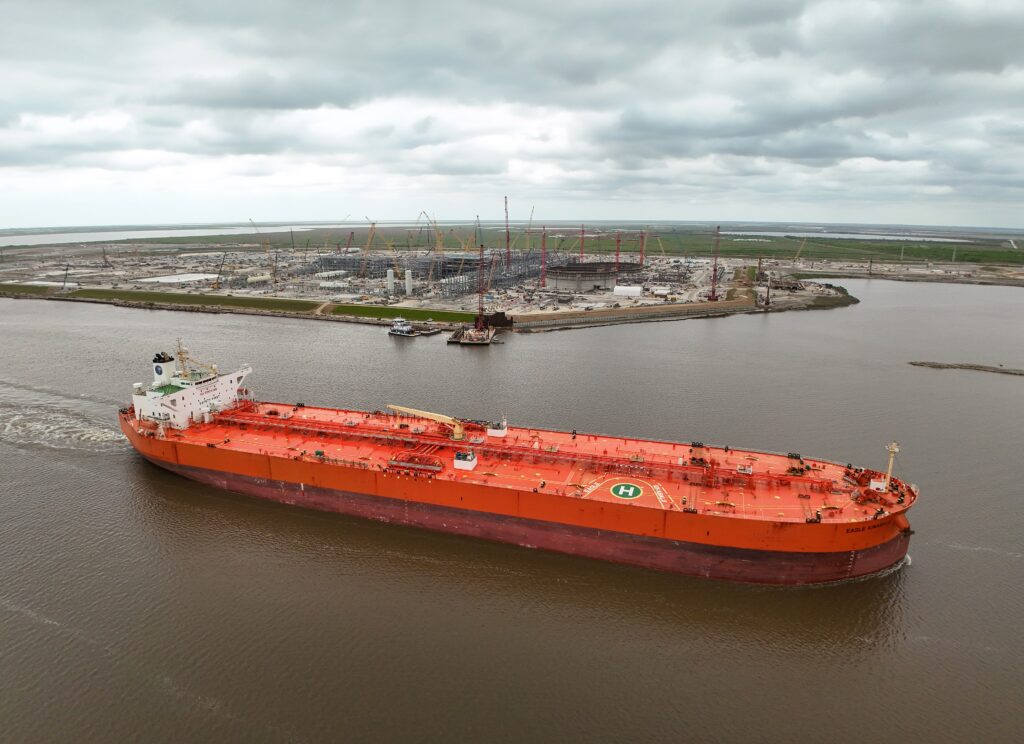 A crude oil tanker at sea (file photo)
