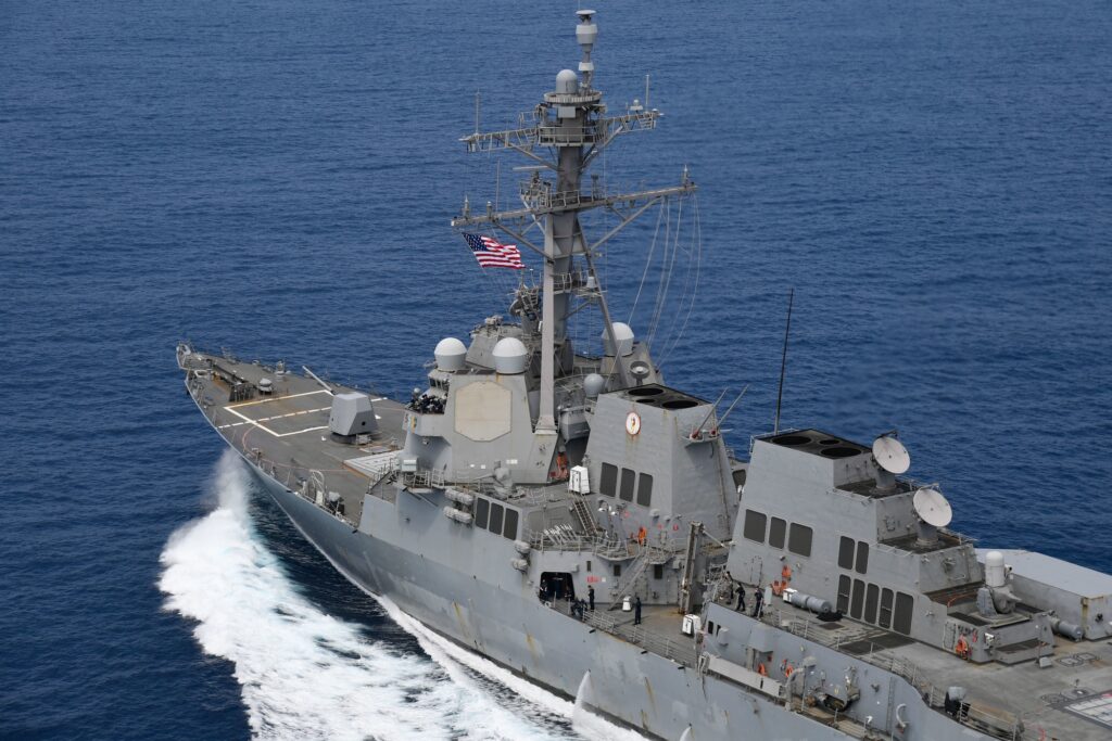 Aerial view of the US Navy guided-missile destroyer USS Pinckney (DDG 91) underway at sea